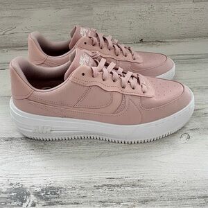 Nike Women’s Size 9 Air Force 1 PLT.AF Platform Lace Up Low Top Sneakers